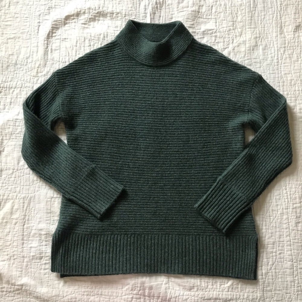 Rachel Zoe Cashmere Sweater NWOT Small